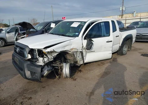 2014 Toyota Tacoma z USA, uszkodzony, nr VIN 5TFJX4CN5EX038529